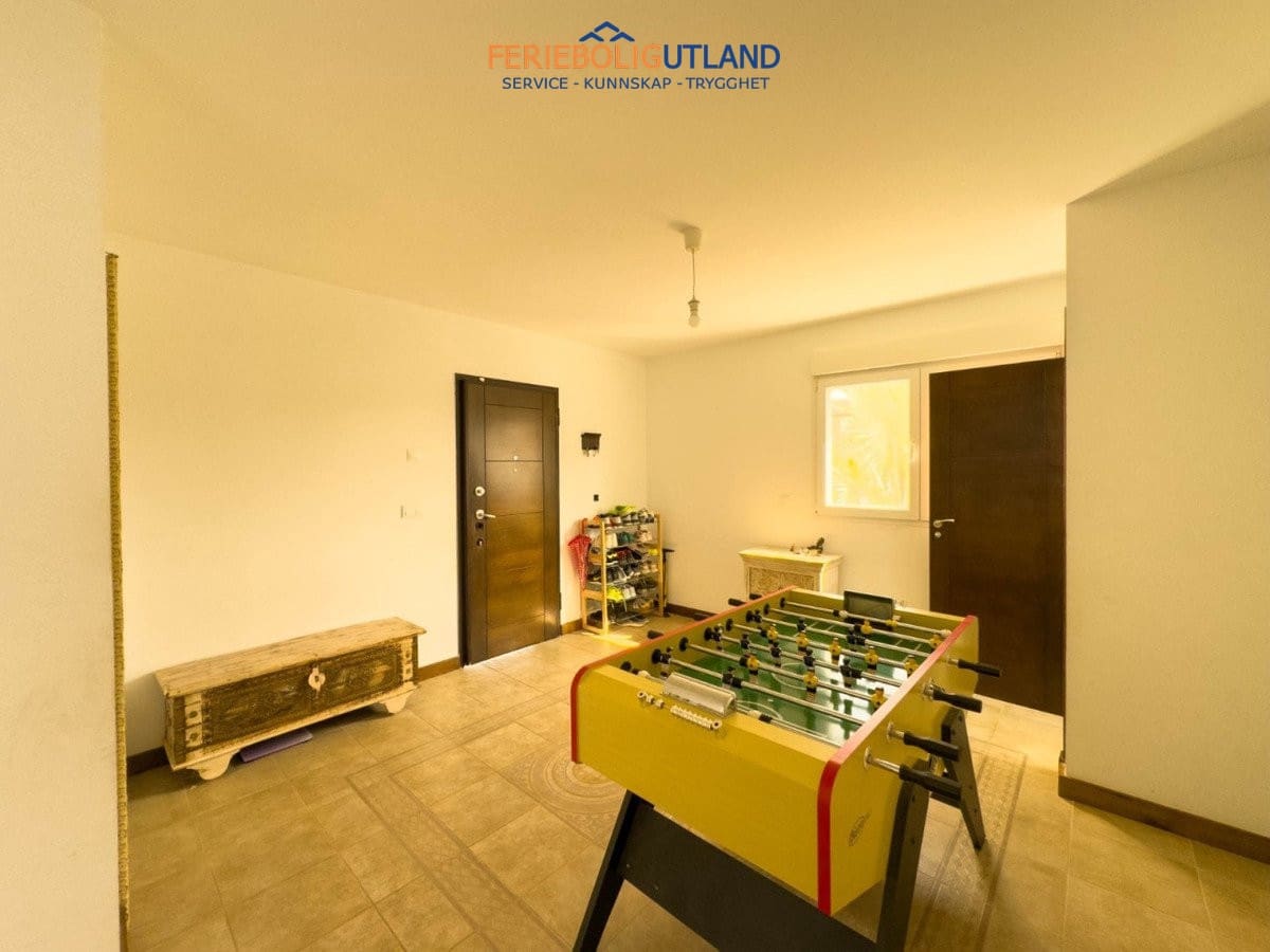 Chalet de 4 habitaciones en Ciudad Quesada en venta con piscina garaje - 549.000 € (Ref: 10007058)