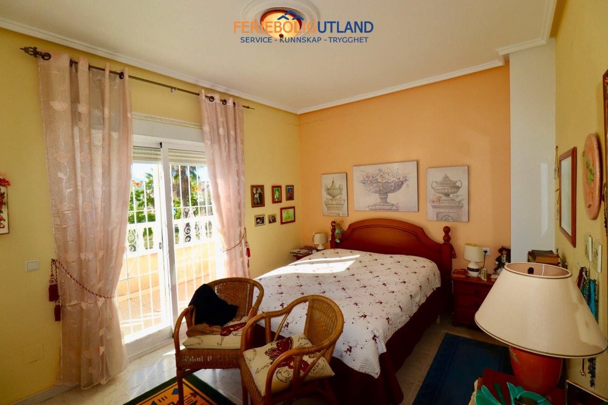 3 camera da letto Casa in vendita in Ciudad Quesada con piscina - 249.950 € (Rif: 10007060)