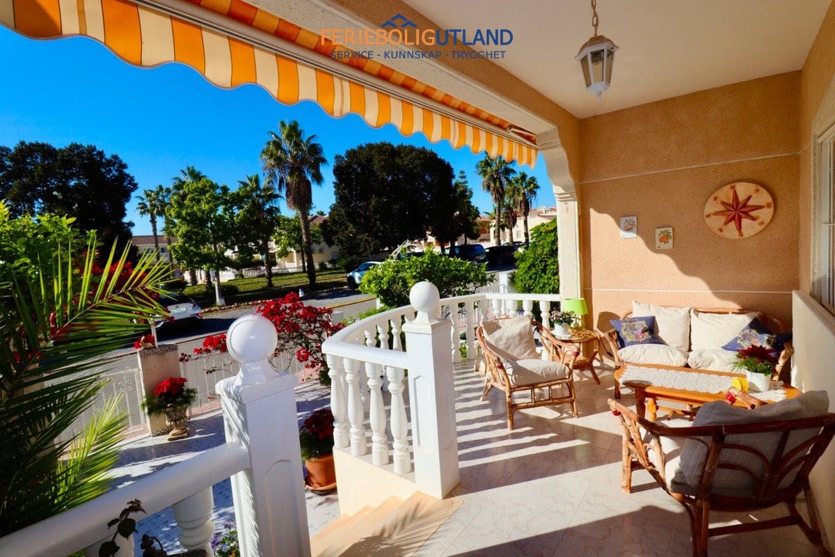 3 camera da letto Casa in vendita in Ciudad Quesada con piscina - 249.950 € (Rif: 10007060)