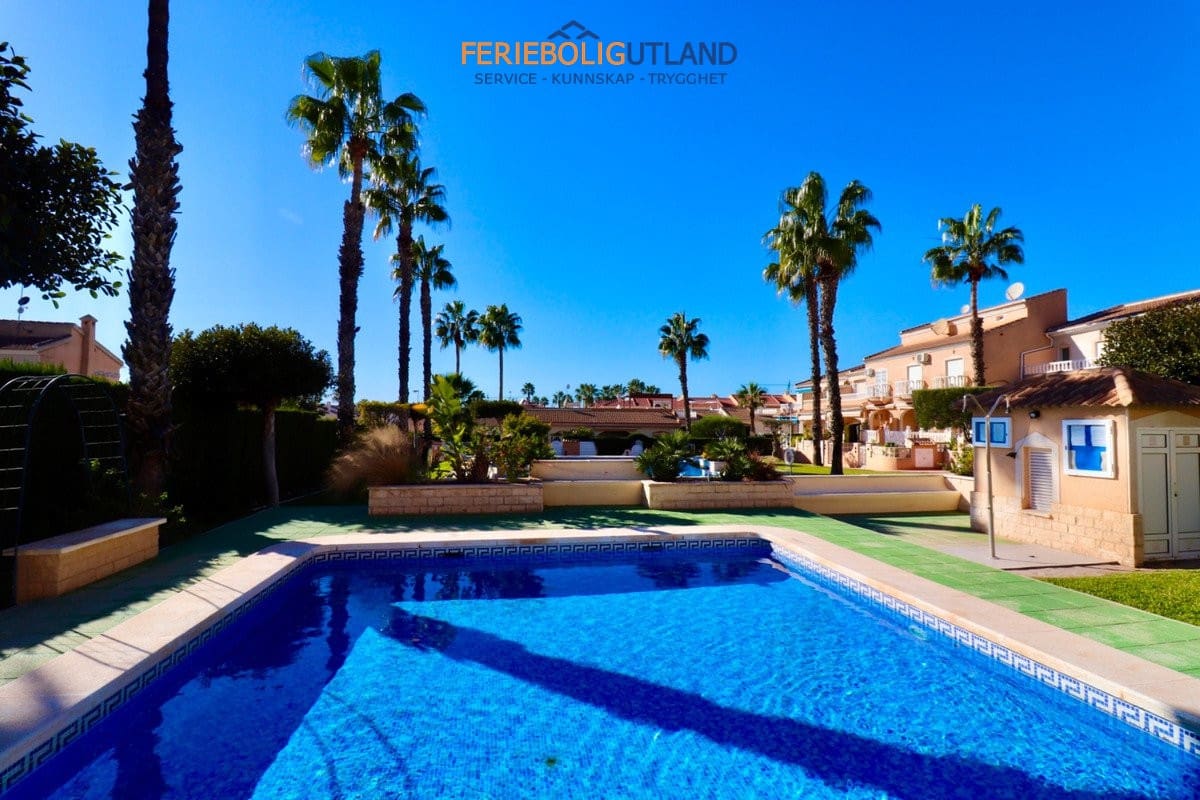 3 camera da letto Casa in vendita in Ciudad Quesada con piscina - 249.950 € (Rif: 10007060)