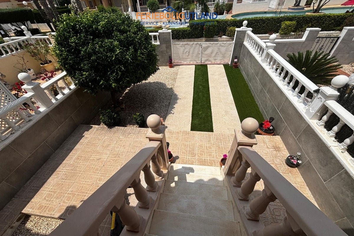 3 sovrum Hus till salu i Ciudad Quesada med pool garage - 249 995 € (Ref: 10007061)