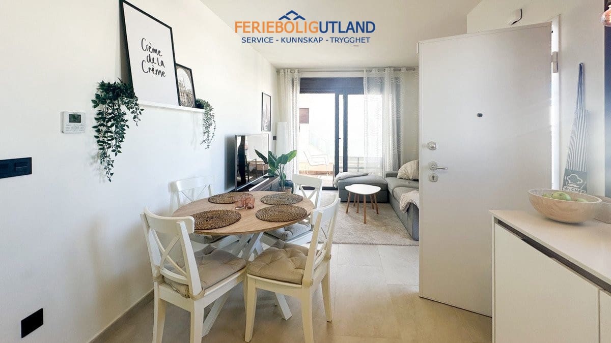 3 slaapkamer Bungalow te koop in Los Balcones met zwembad garage - € 299.000 (Ref: 10007063)