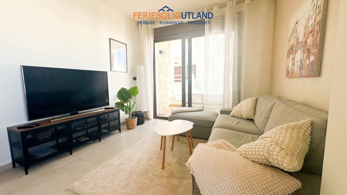 3 slaapkamer Bungalow te koop in Los Balcones met zwembad garage - € 299.000 (Ref: 10007063)