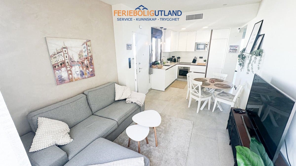 3 slaapkamer Bungalow te koop in Los Balcones met zwembad garage - € 299.000 (Ref: 10007063)