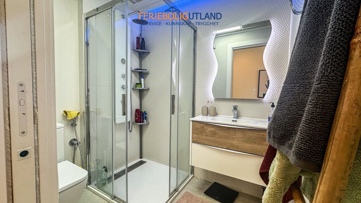 3 slaapkamer Bungalow te koop in Los Balcones met zwembad garage - € 299.000 (Ref: 10007063)