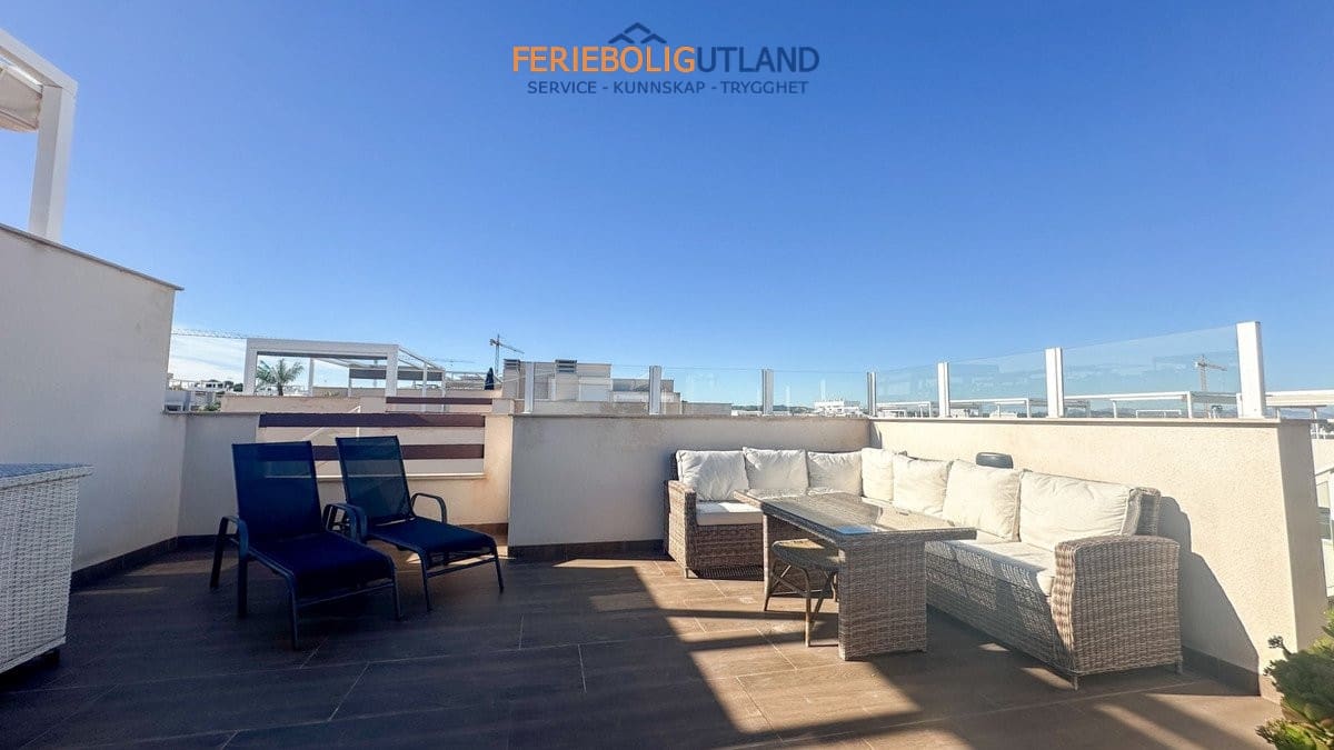 3 slaapkamer Bungalow te koop in Los Balcones met zwembad garage - € 299.000 (Ref: 10007063)