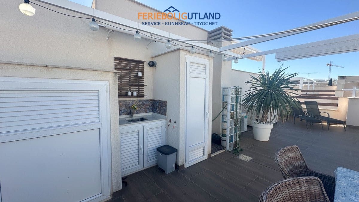 3 slaapkamer Bungalow te koop in Los Balcones met zwembad garage - € 299.000 (Ref: 10007063)