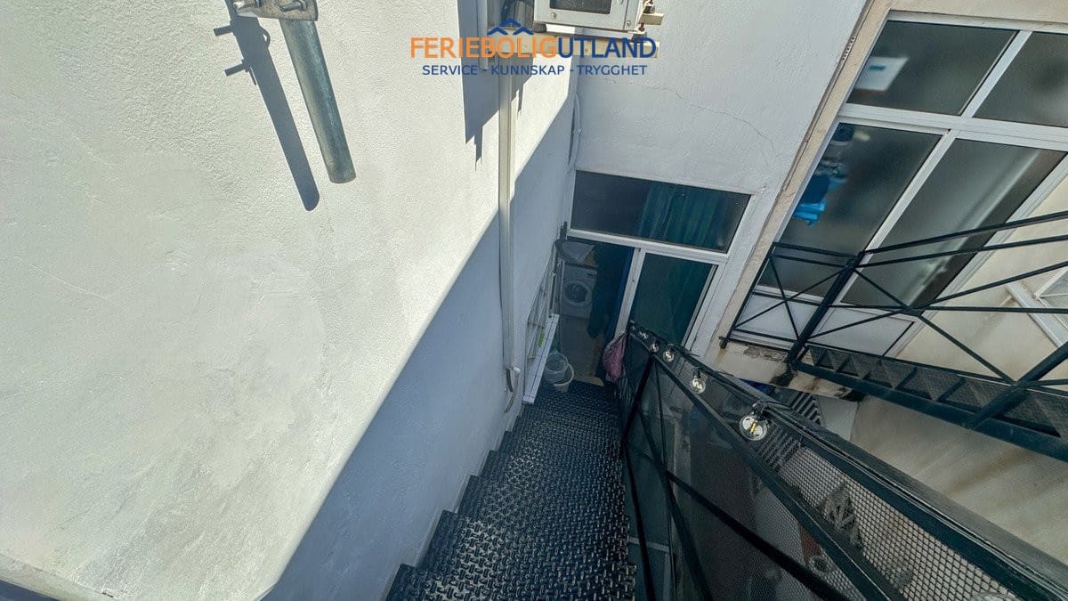 2 soveværelse Bungalow til salg i Torrevieja med swimmingpool - € 179.900 (Ref: 10007067)