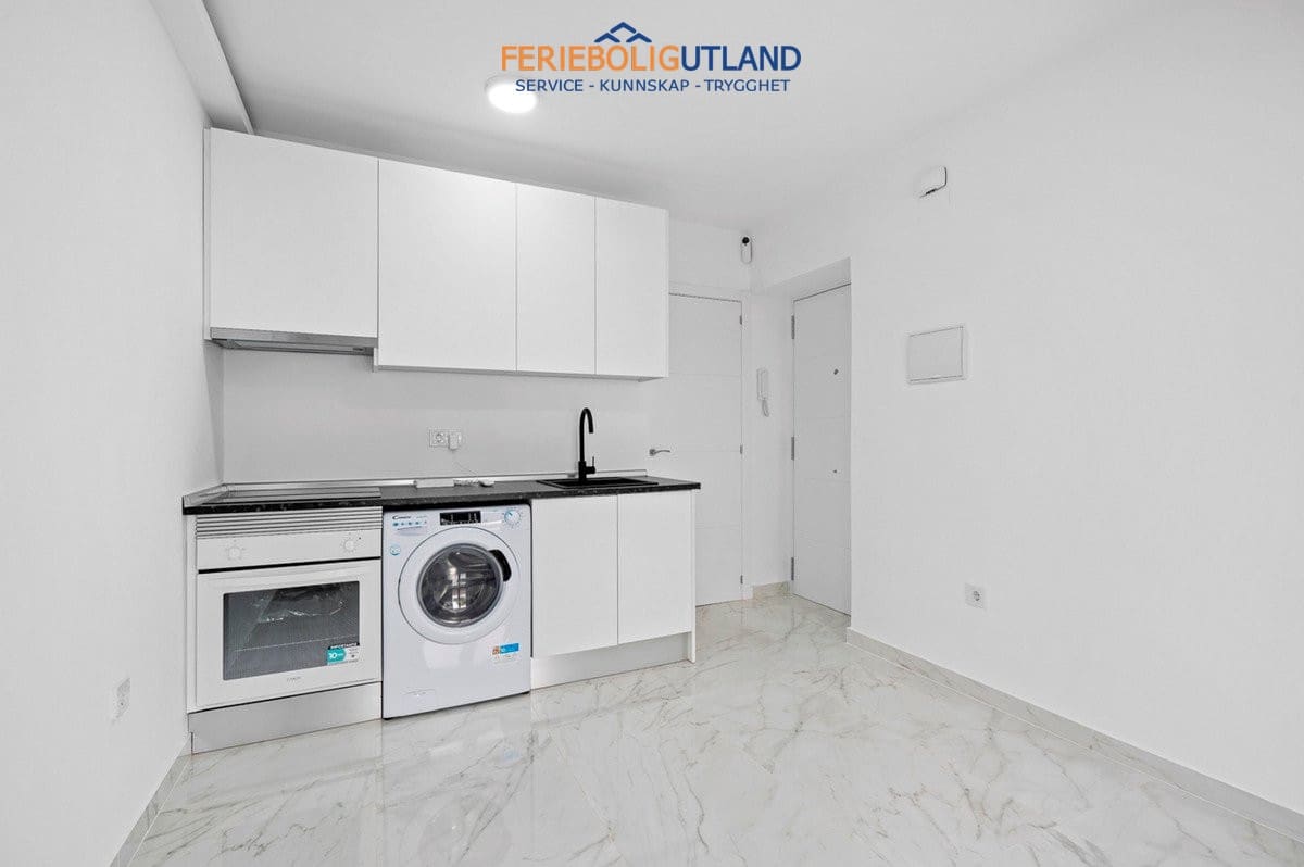 Apartament na sprzedaż w Ciudad Quesada z basenem - 99 800 € (Ref: 10007068)
