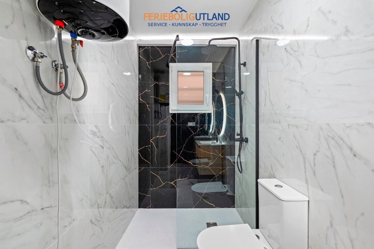 Apartament na sprzedaż w Ciudad Quesada z basenem - 99 800 € (Ref: 10007068)