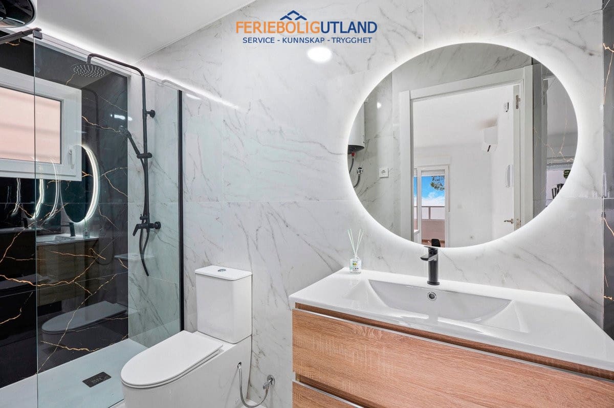 Apartament na sprzedaż w Ciudad Quesada z basenem - 99 800 € (Ref: 10007068)