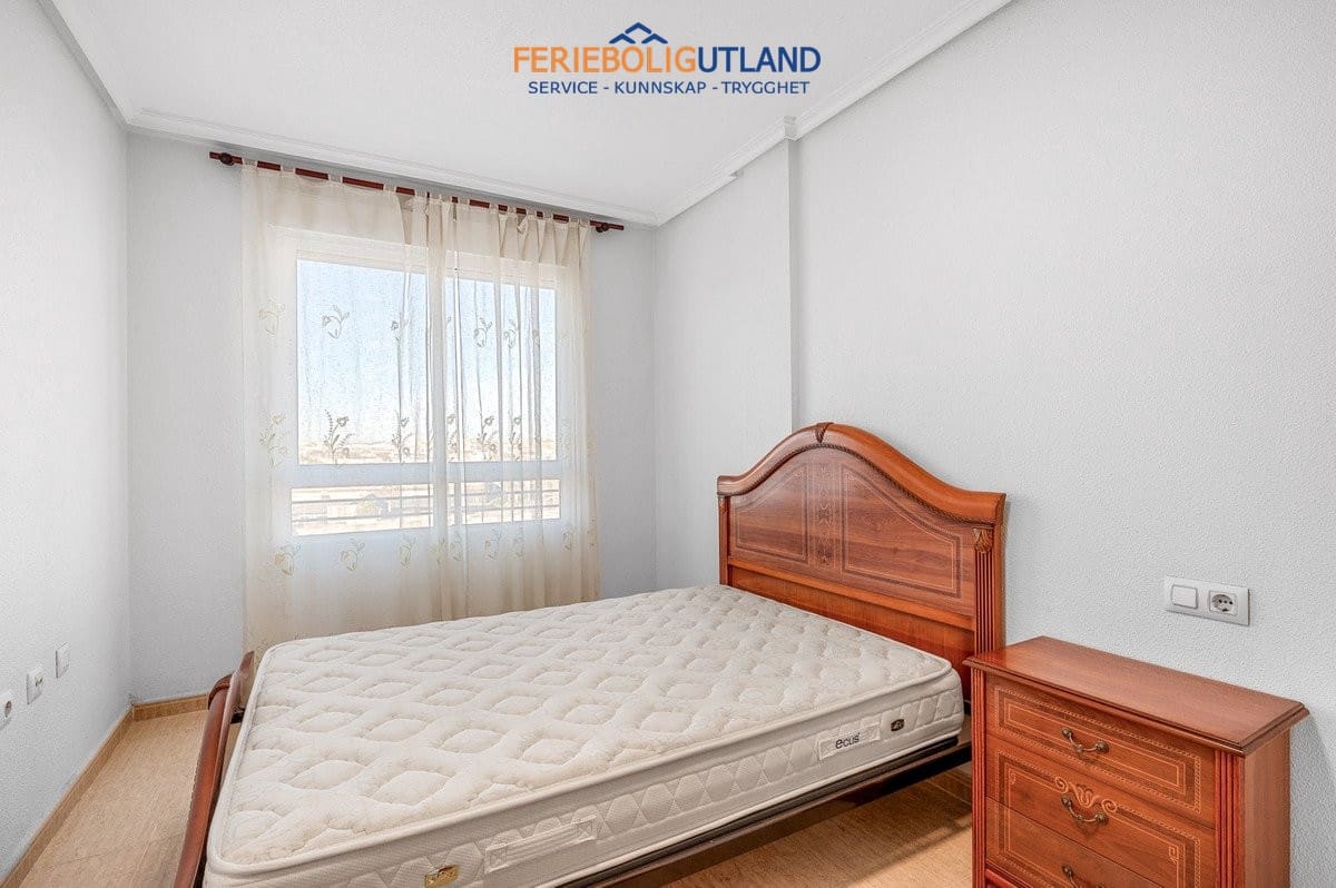2 soveværelse Lejlighed til salg i Torrevieja - € 149.000 (Ref: 10007070)