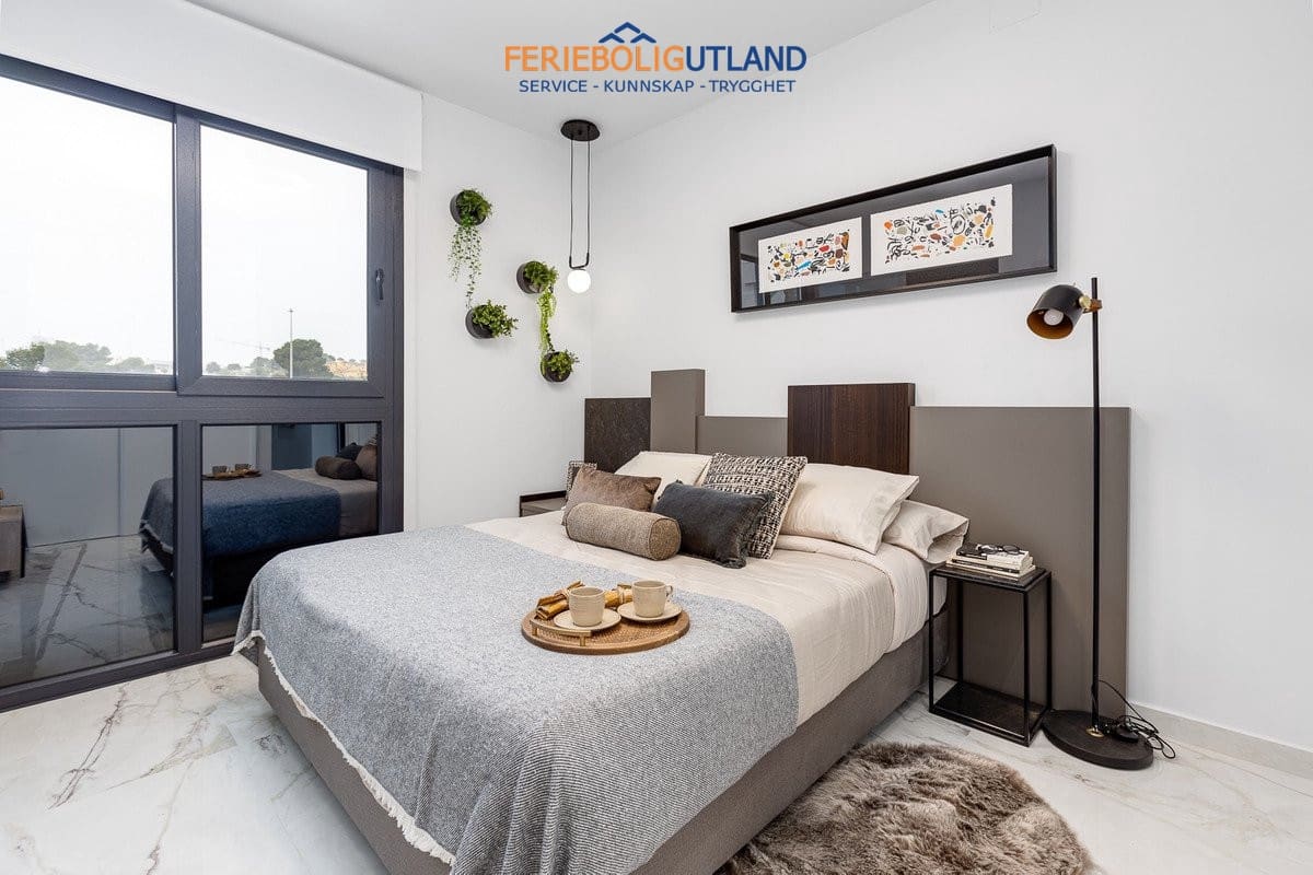 2 slaapkamer Penthouse te koop in Ciudad Quesada met zwembad - € 289.000 (Ref: 10007072)