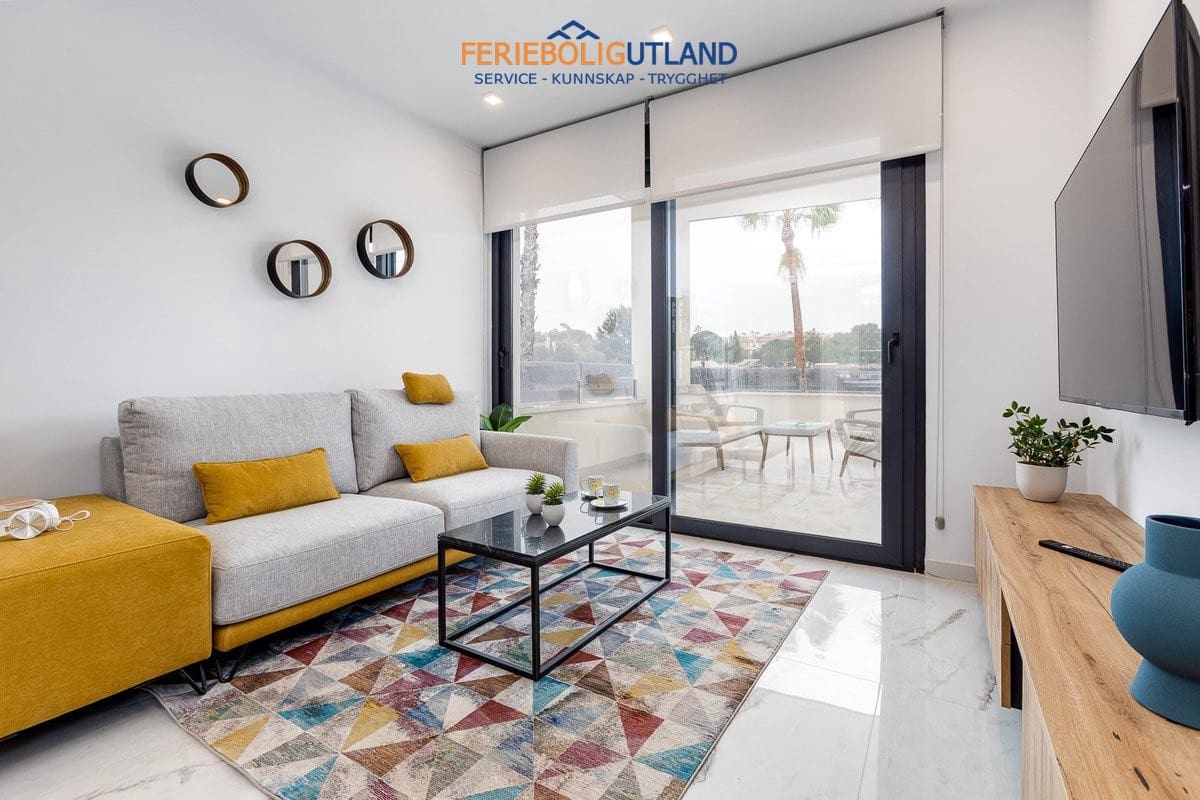 2 slaapkamer Penthouse te koop in Ciudad Quesada met zwembad - € 289.000 (Ref: 10007072)
