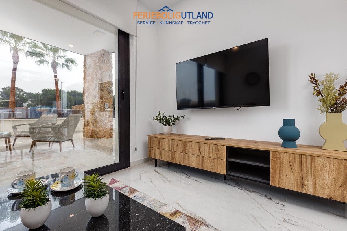 2 slaapkamer Penthouse te koop in Ciudad Quesada met zwembad - € 289.000 (Ref: 10007072)