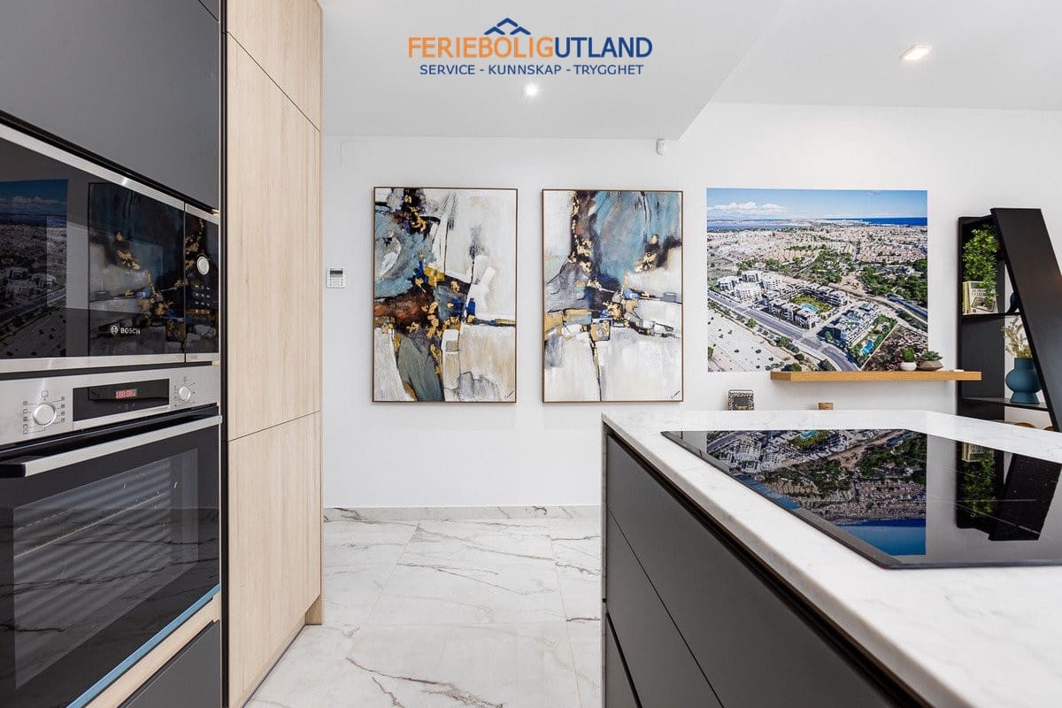2 slaapkamer Penthouse te koop in Ciudad Quesada met zwembad - € 289.000 (Ref: 10007072)