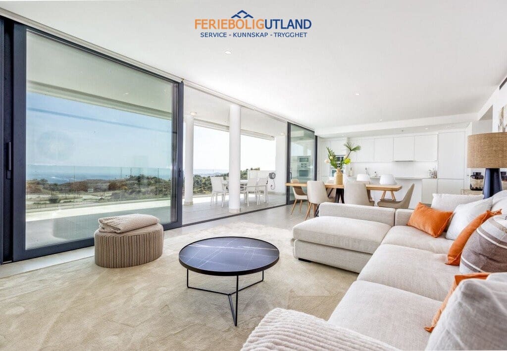 3 soveværelse Lejlighed til salg i Fuengirola med swimmingpool garage - € 820.000 (Ref: 10009653)