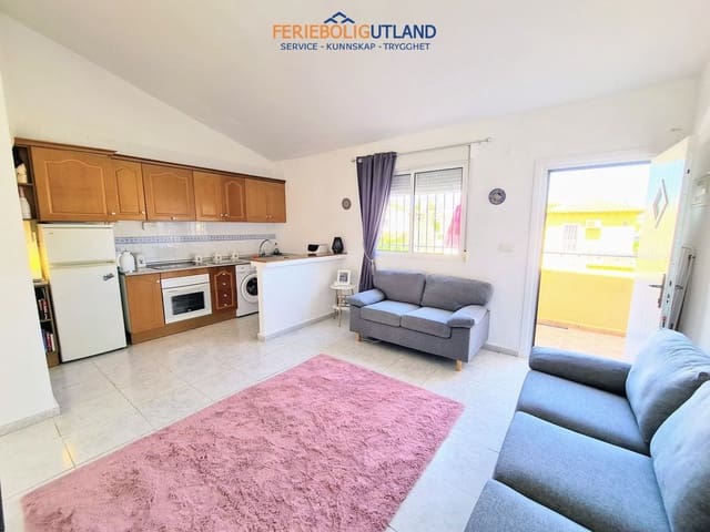 2 soverom Leilighet til salgs i Villamartin, Orihuela med svømmebasseng garasje - € 129 000 (Ref: 10009839)