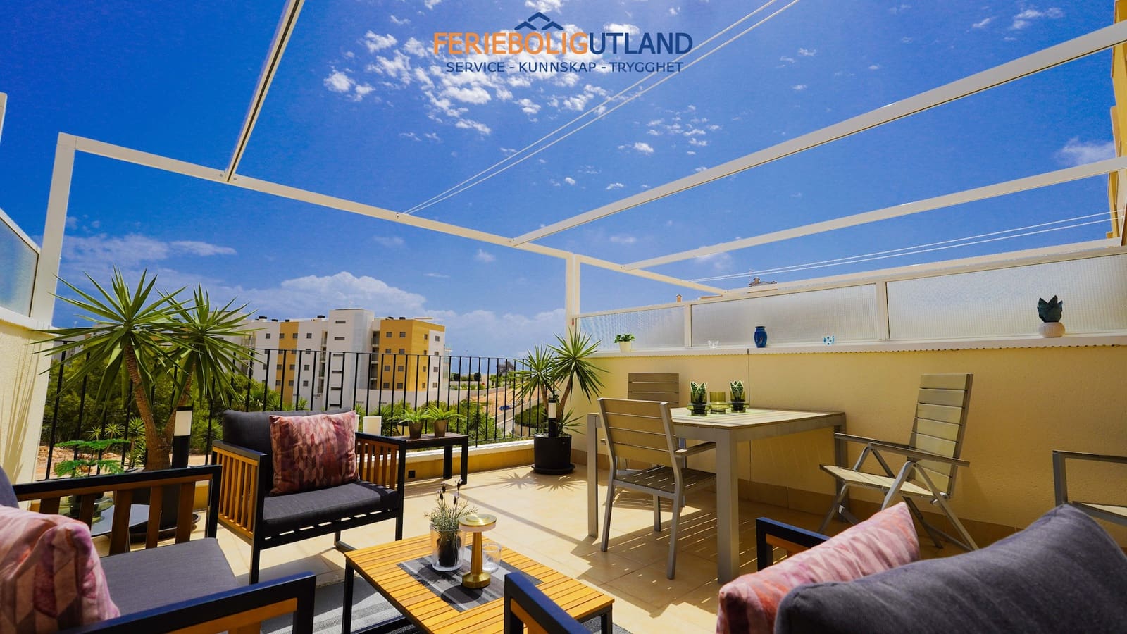 3 sovrum Hus till salu i Villamartin med pool - 285 000 € (Ref: 10009840)