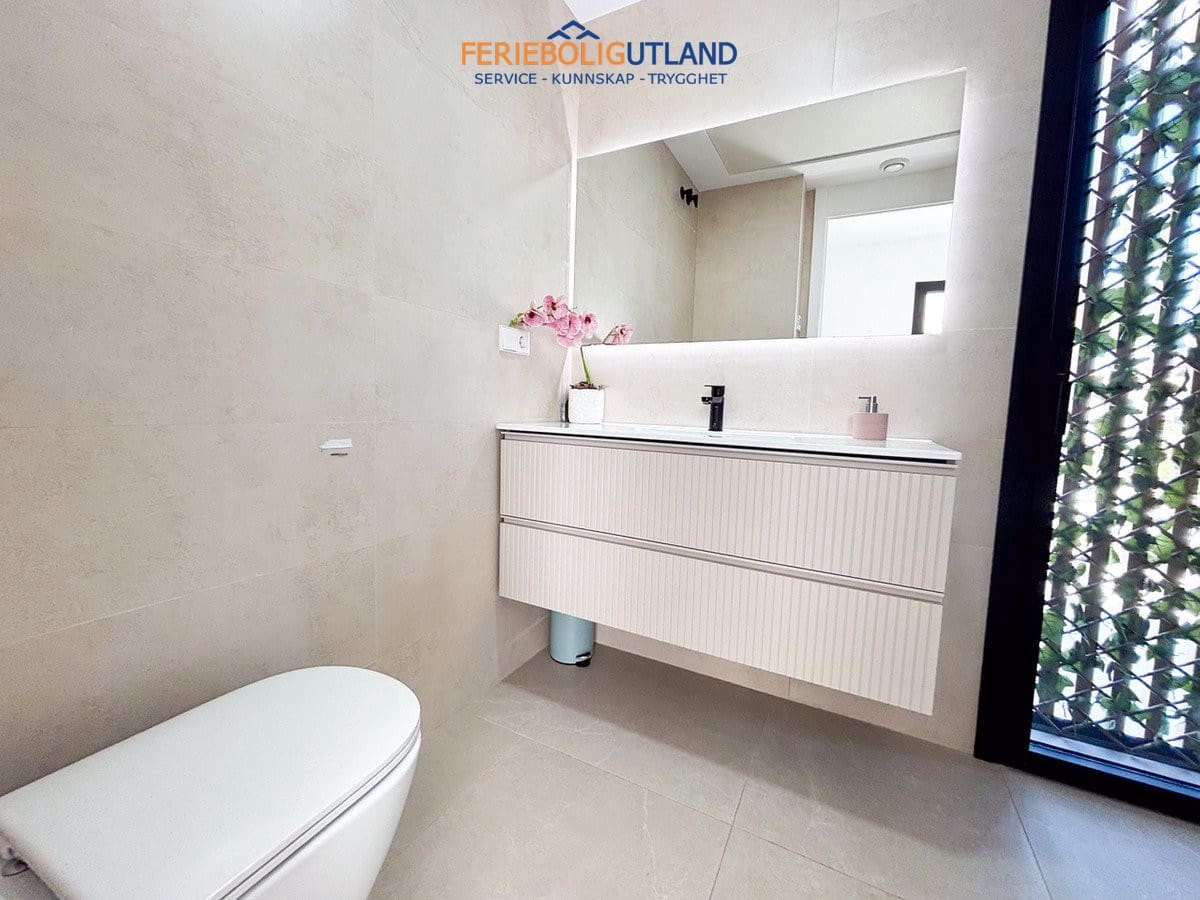 3 chambre Villa/Maison à vendre à Cabo Roig avec piscine garage - 749 000 € (Ref: 10011921)