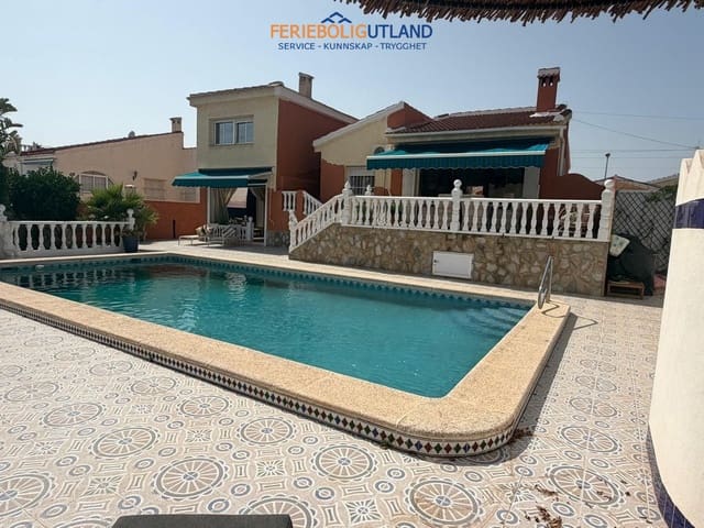 4 slaapkamer Villa te koop in Ciudad Quesada, Rojales met zwembad garage - € 475.000 (Ref: 10011922)