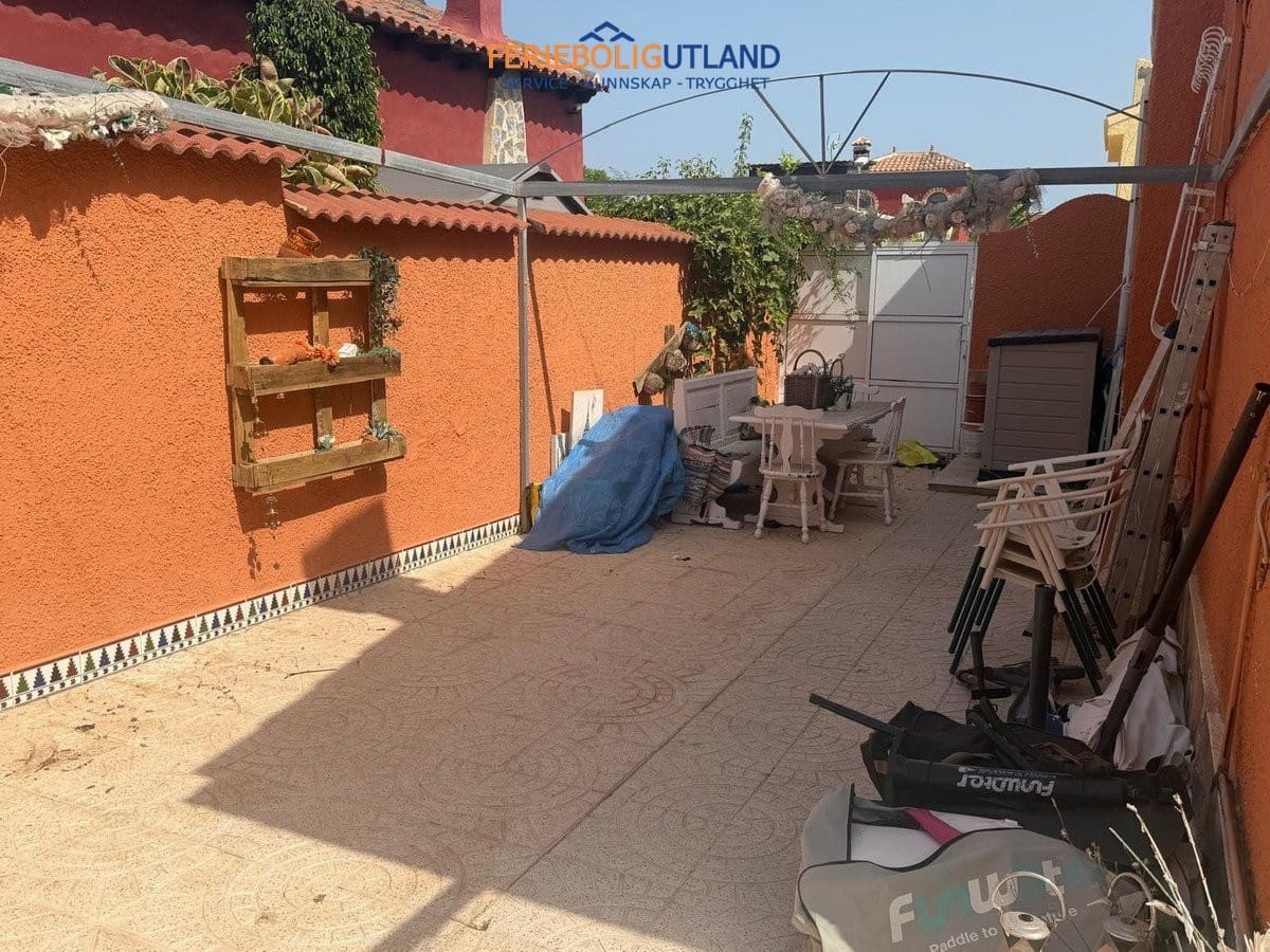 4 slaapkamer Villa te koop in Ciudad Quesada met zwembad garage - € 475.000 (Ref: 10011922)
