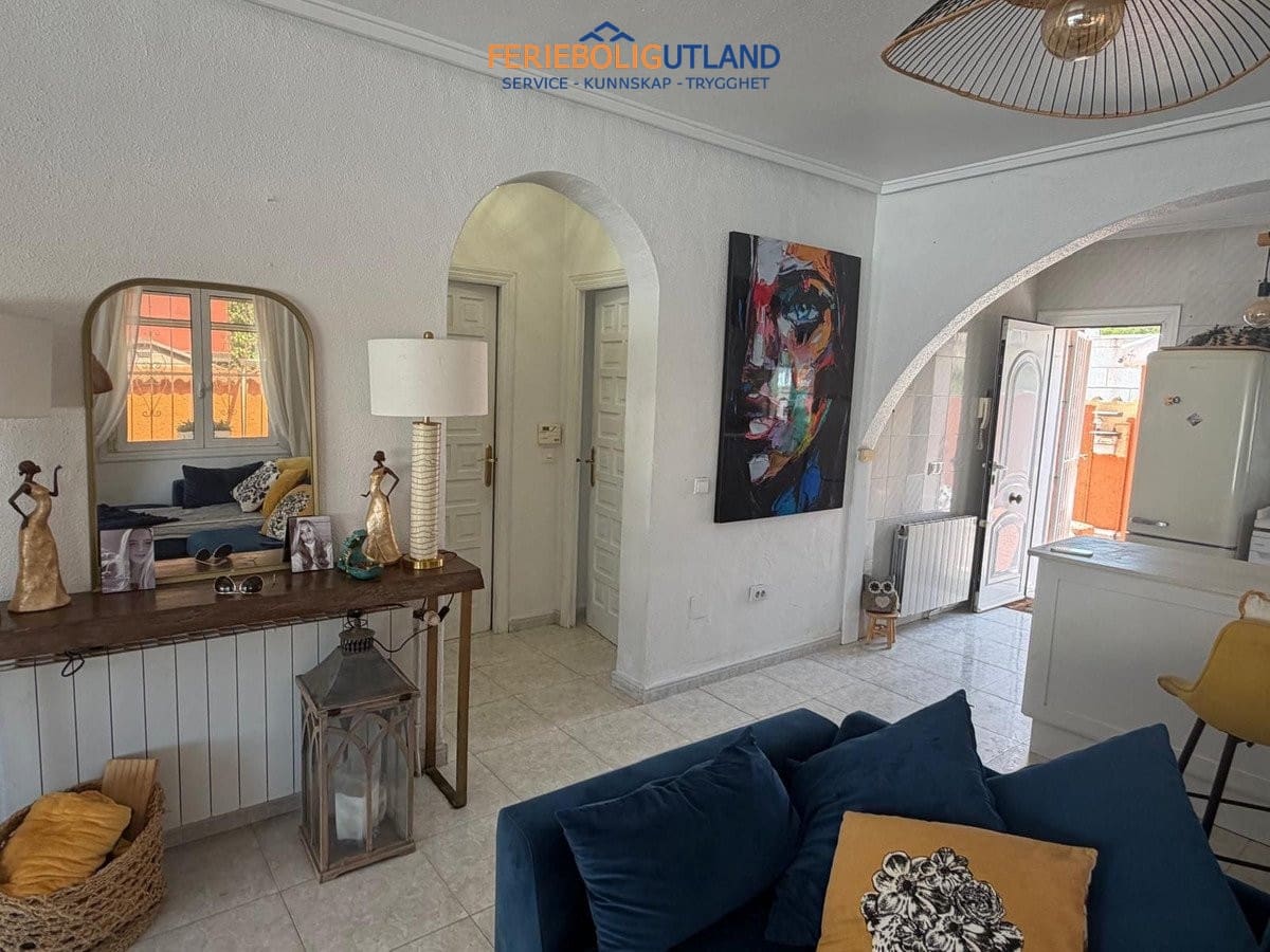 4 slaapkamer Villa te koop in Ciudad Quesada met zwembad garage - € 475.000 (Ref: 10011922)