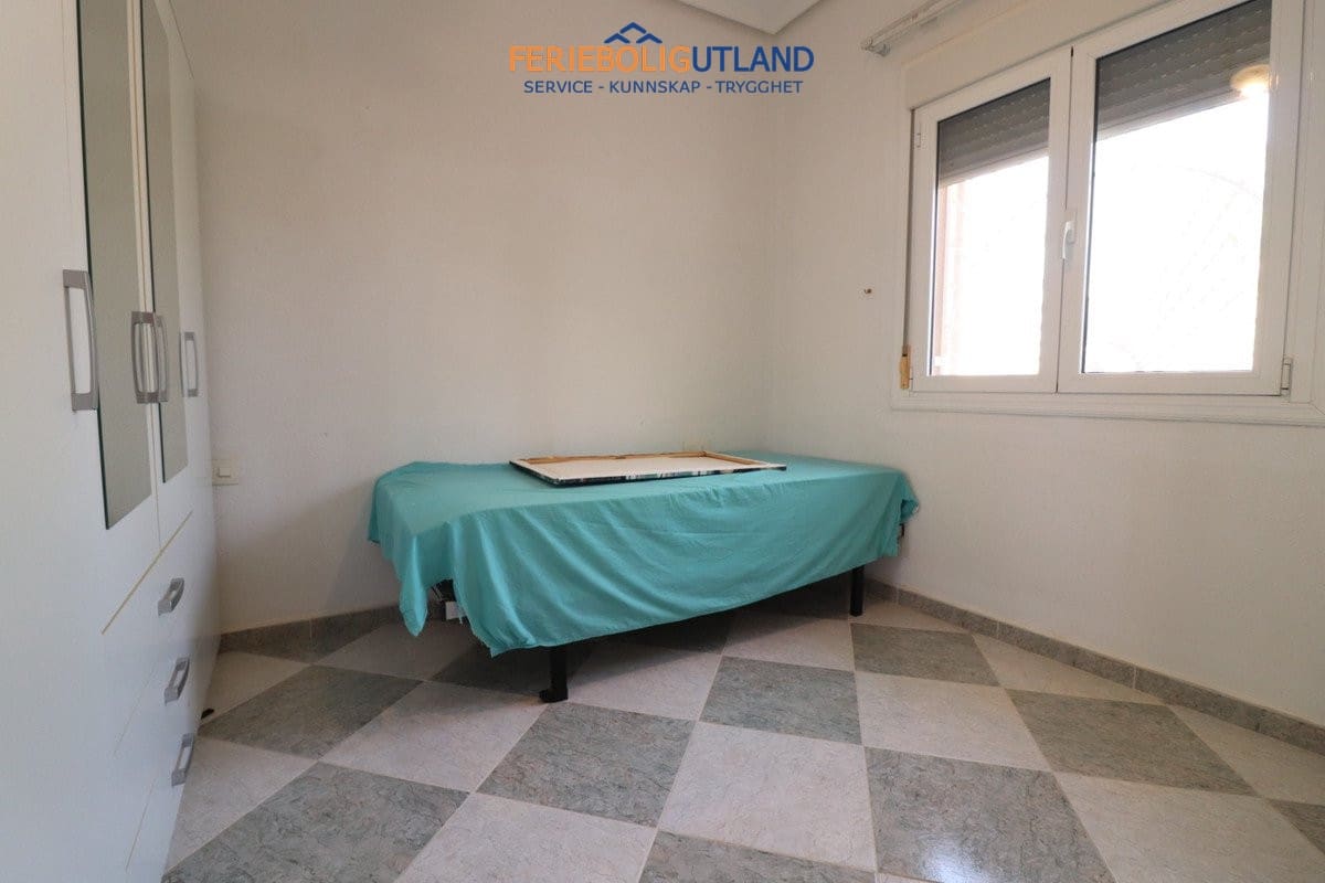 Chalet de 3 habitaciones en Ciudad Quesada en venta con piscina garaje - 394.950 € (Ref: 10011925)