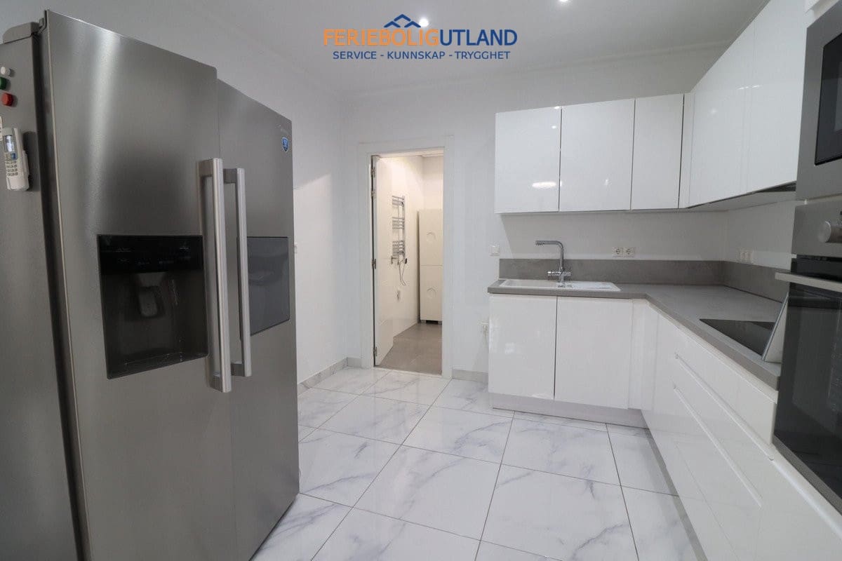 Chalet de 3 habitaciones en Ciudad Quesada en venta con piscina garaje - 394.950 € (Ref: 10011925)