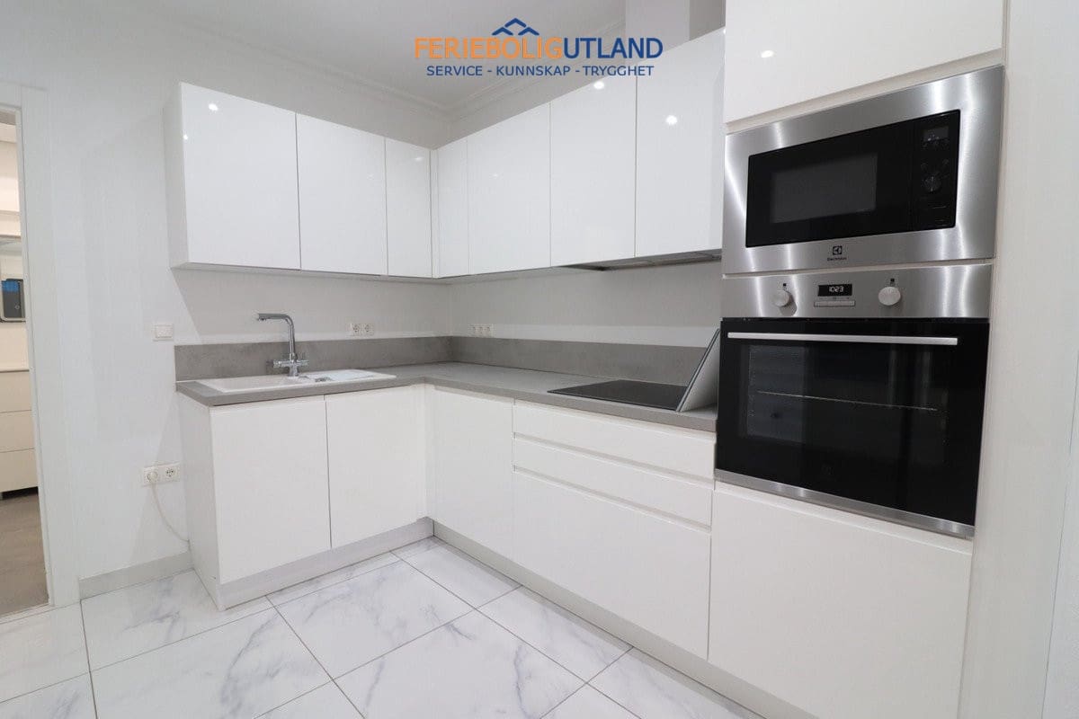 Chalet de 3 habitaciones en Ciudad Quesada en venta con piscina garaje - 394.950 € (Ref: 10011925)
