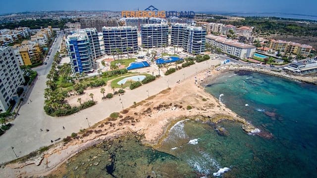 2 bedroom Apartment for sale in Punta Prima, Torrevieja with pool - € 450,000 (Ref: 10012248)