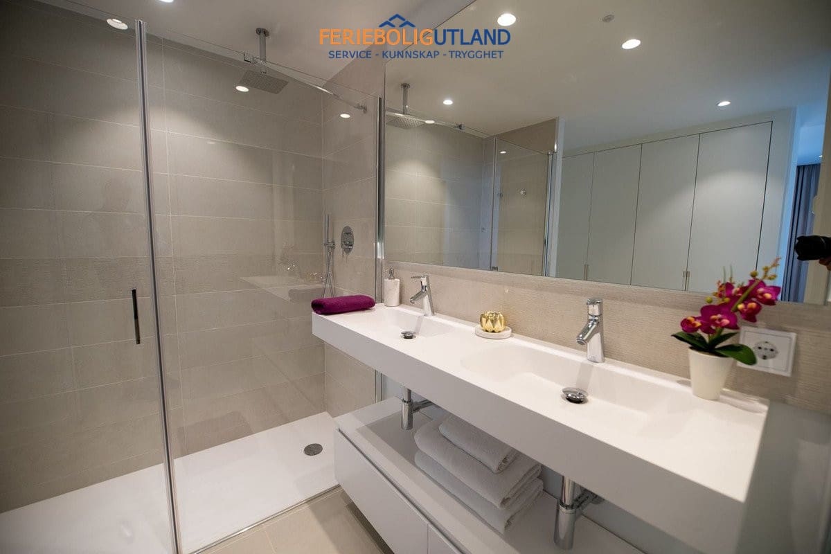 2 sypialnia Apartament na sprzedaż w Fuengirola z basenem garażem - 560 000 € (Ref: 10012249)