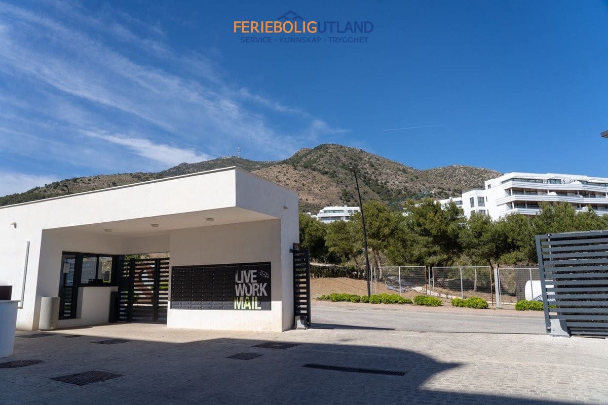 2 sypialnia Apartament na sprzedaż w Fuengirola z basenem garażem - 560 000 € (Ref: 10012249)