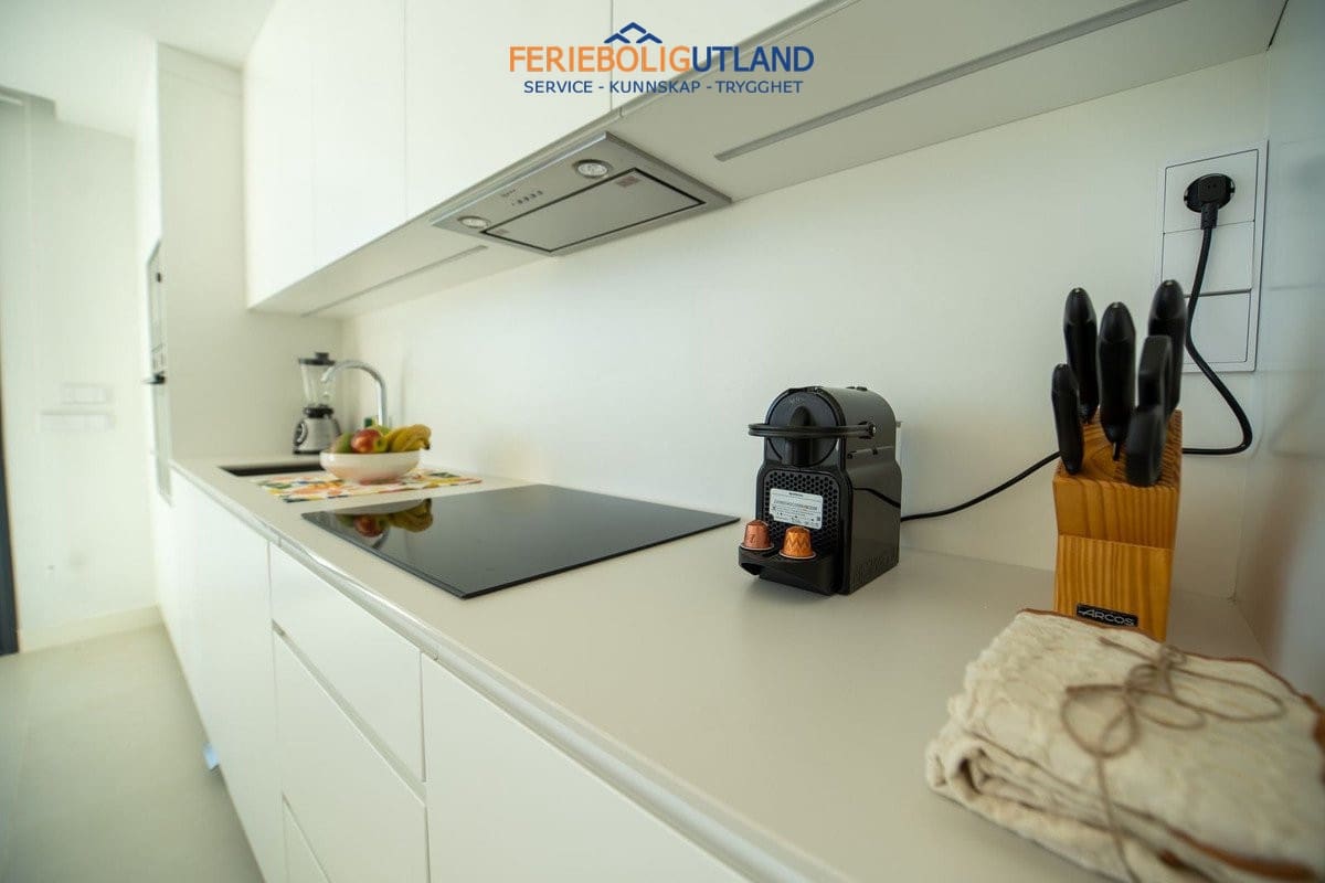 2 sypialnia Apartament na sprzedaż w Fuengirola z basenem garażem - 560 000 € (Ref: 10012249)