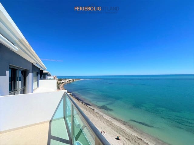 3 bedroom Penthouse for sale in La Manga del Mar Menor with pool garage - € 525,000 (Ref: 10012254)