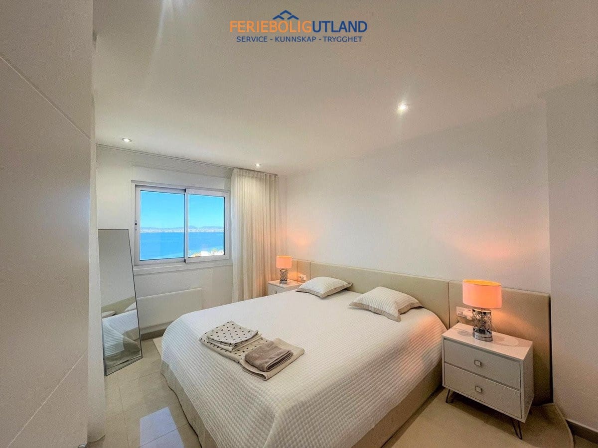 3 bedroom Penthouse for sale in La Manga del Mar Menor with pool garage - € 525,000 (Ref: 10012254)