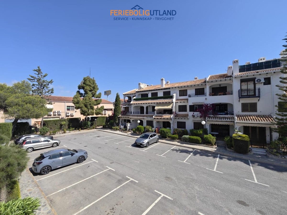 3 chambre Appartement à vendre à Cabo Roig avec piscine - 310 000 € (Ref: 10012255)
