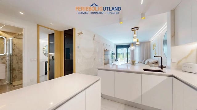 2 bedroom Apartment for sale in Playa Flamenca, Orihuela with pool garage - € 550,000 (Ref: 10012256)