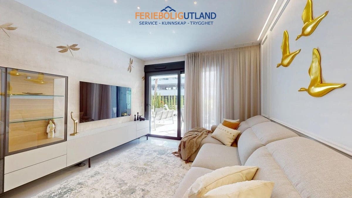 2 bedroom Apartment for sale in Playa Flamenca with pool garage - € 550,000 (Ref: 10012256)
