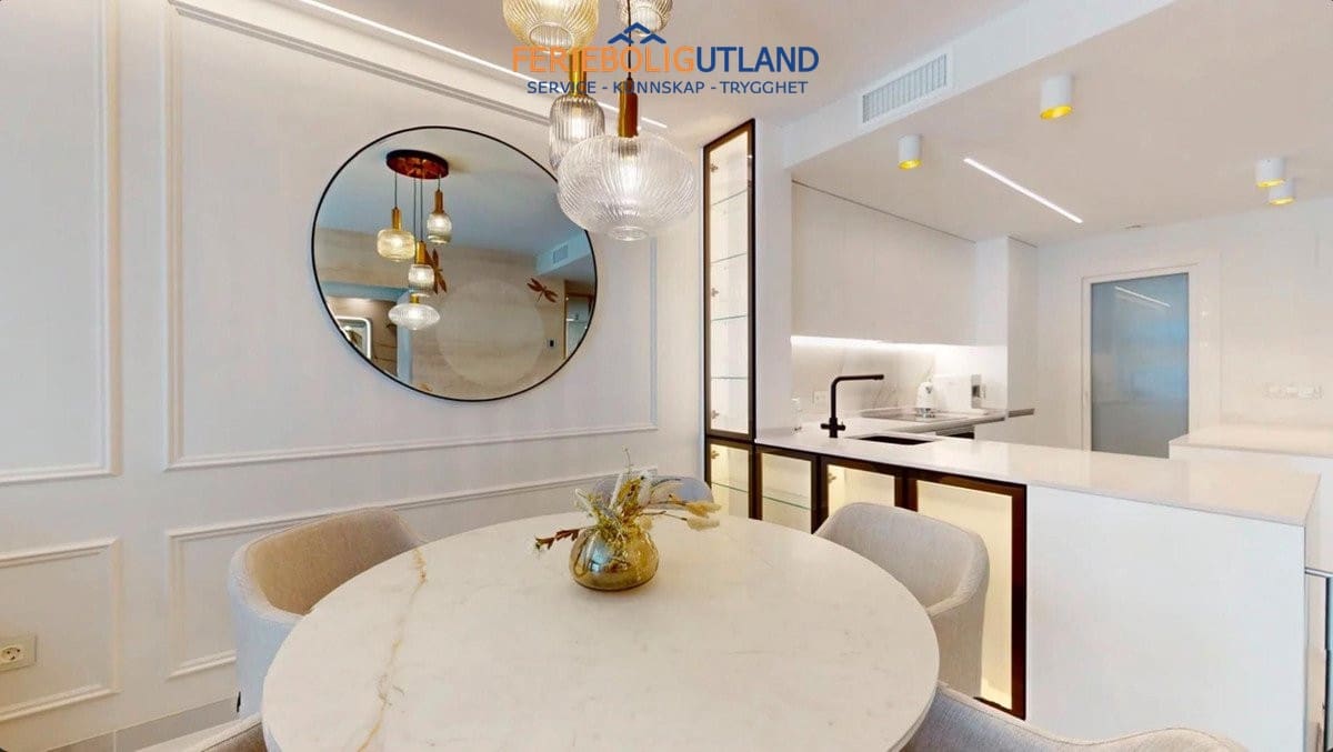 2 bedroom Apartment for sale in Playa Flamenca with pool garage - € 550,000 (Ref: 10012256)