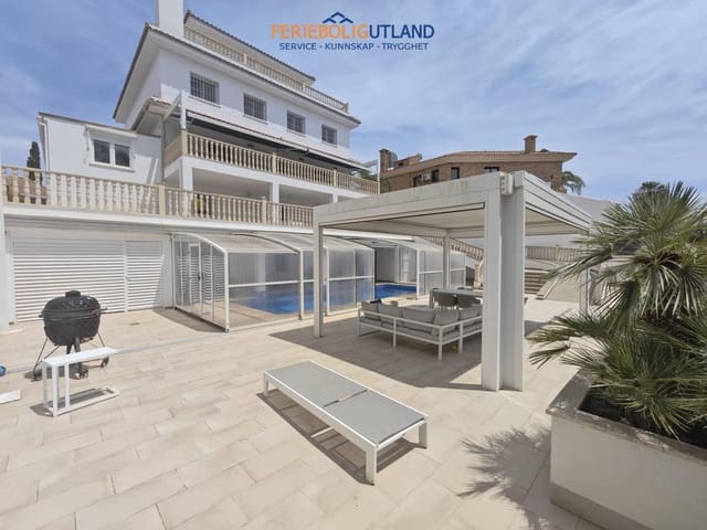4 Zimmer Villa zu verkaufen in Dehesa de Campoamor, Orihuela mit Pool Garage - 1.225.000 € (Ref: 10012260)