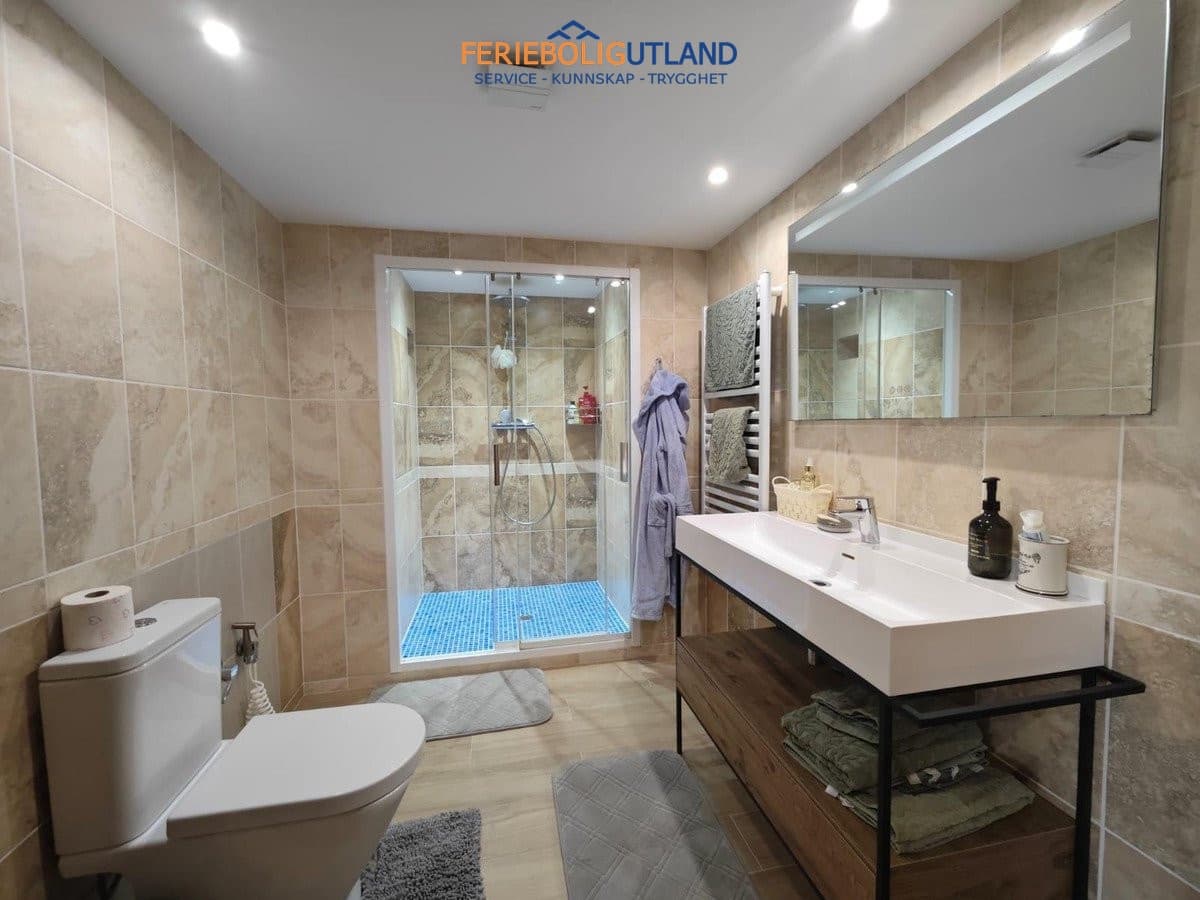 4 Zimmer Villa zu verkaufen in Campoamor mit Pool Garage - 1.225.000 € (Ref: 10012260)