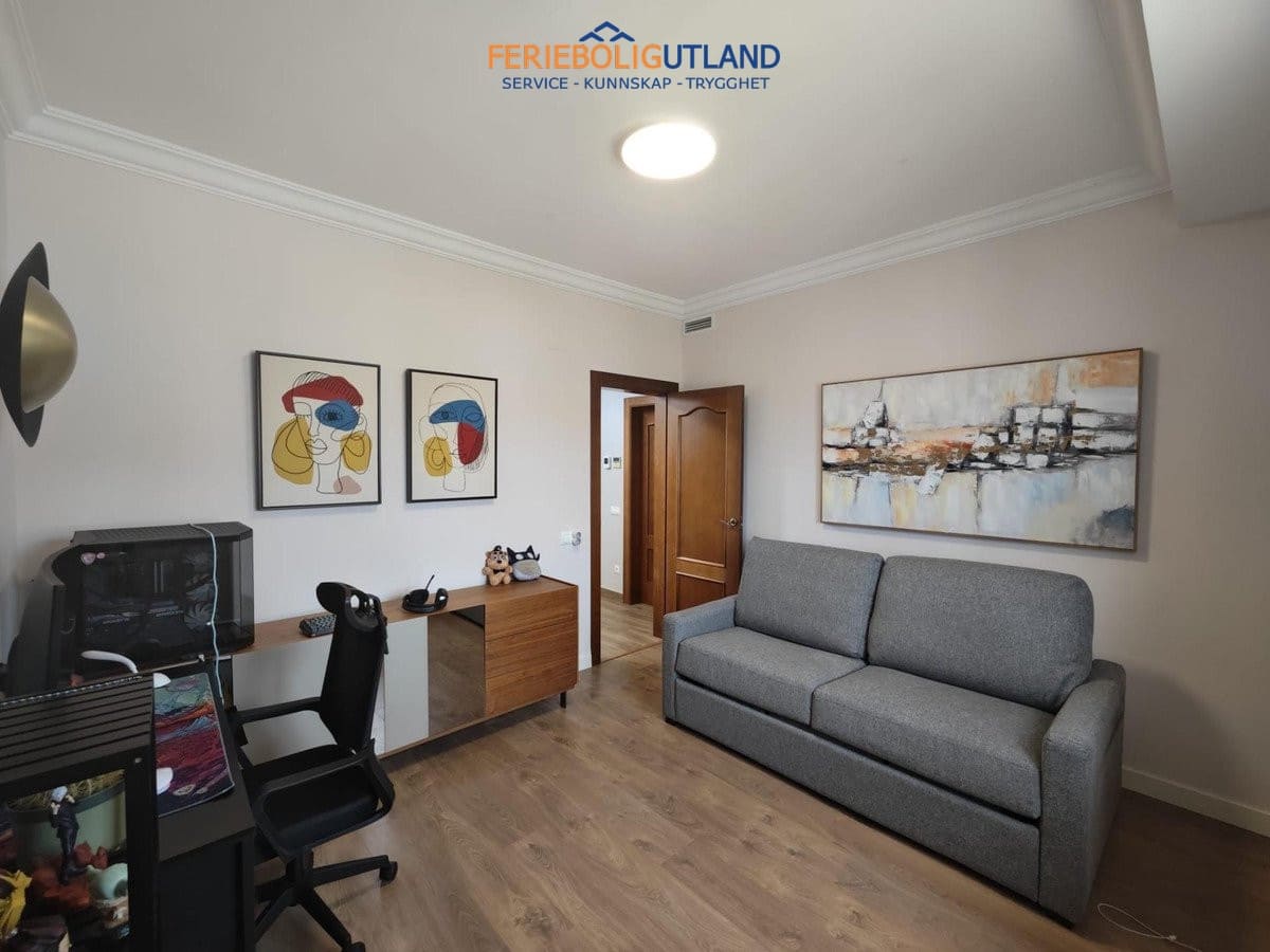 4 Zimmer Villa zu verkaufen in Campoamor mit Pool Garage - 1.225.000 € (Ref: 10012260)