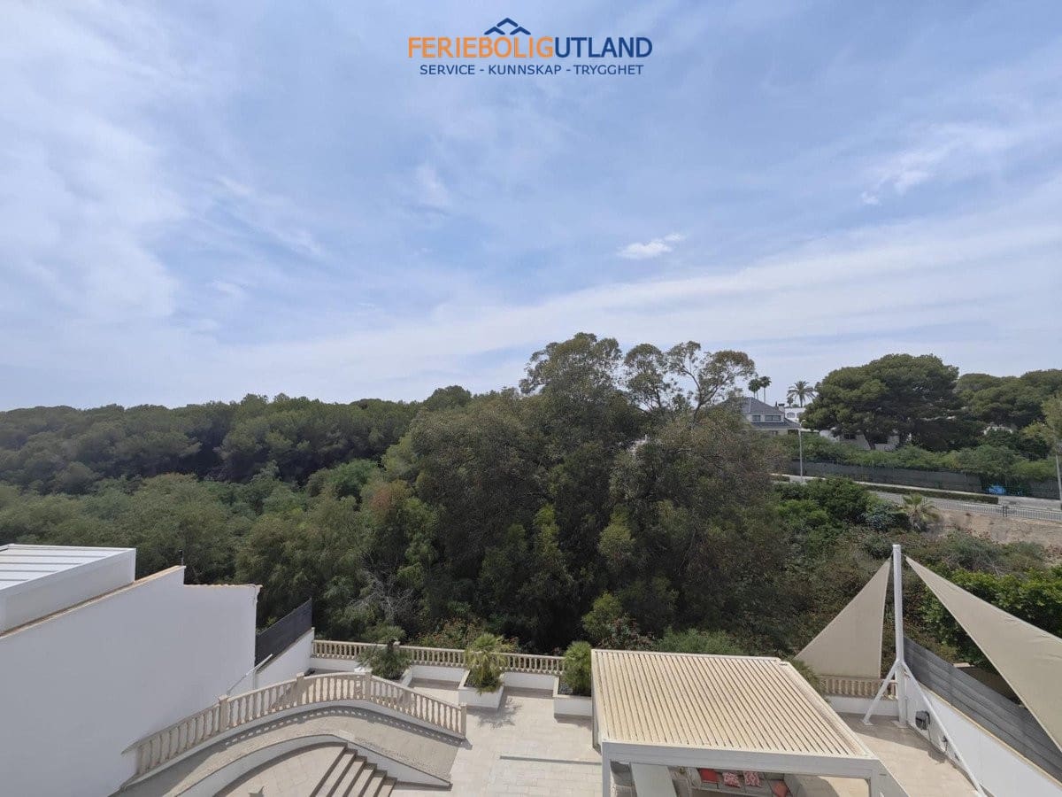 4 Zimmer Villa zu verkaufen in Campoamor mit Pool Garage - 1.225.000 € (Ref: 10012260)