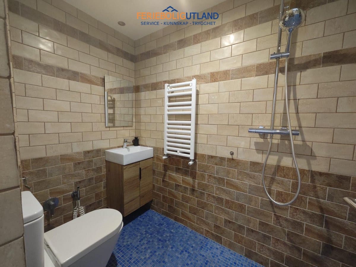 4 Zimmer Villa zu verkaufen in Campoamor mit Pool Garage - 1.225.000 € (Ref: 10012260)
