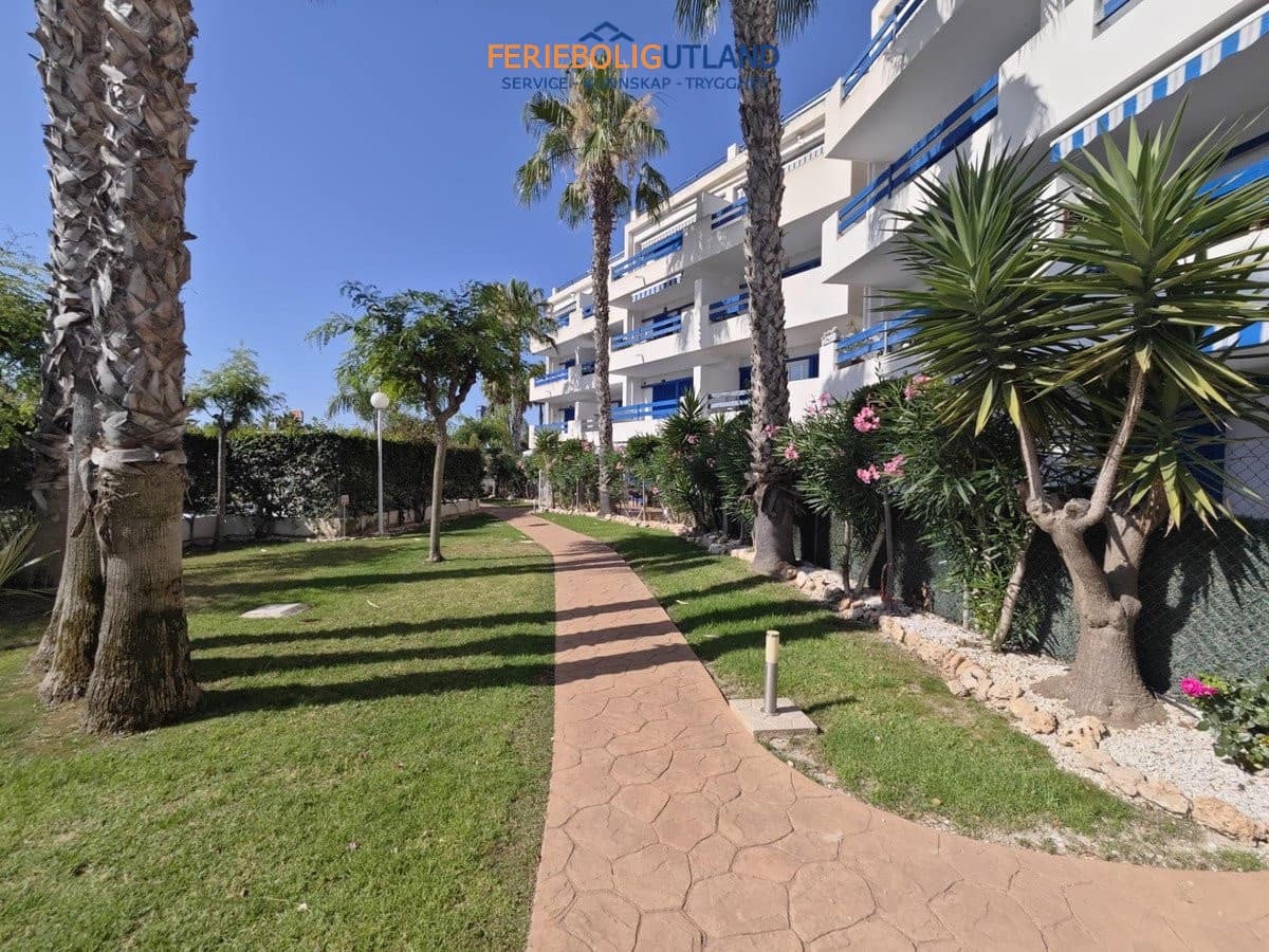 1 bedroom Apartment for sale in Playa Flamenca with pool garage - € 189,000 (Ref: 10012261)