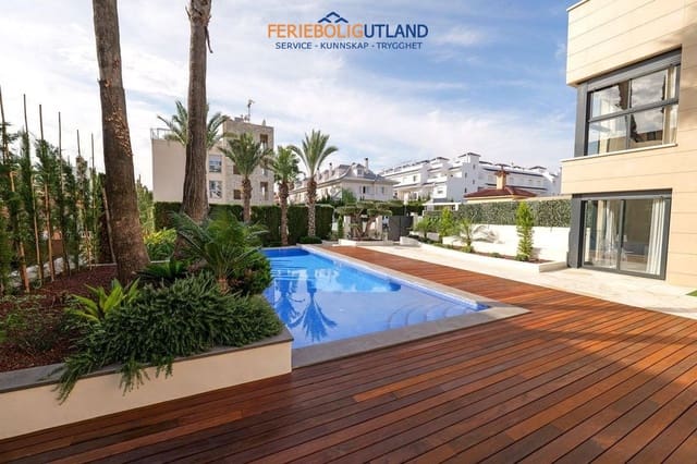 3 sovrum Villa till salu i La Veleta, Torrevieja med pool garage - 1 630 000 € (Ref: 10012262)
