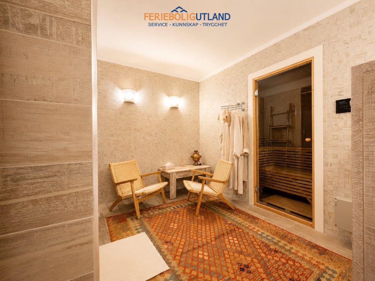 5 quarto Moradia para venda em La Zenia com piscina - 900 000 € (Ref: 10012263)