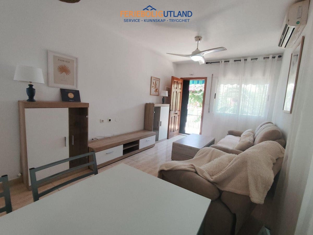 3 bedroom Townhouse for sale in La Zenia with pool garage - € 294,000 (Ref: 10012264)