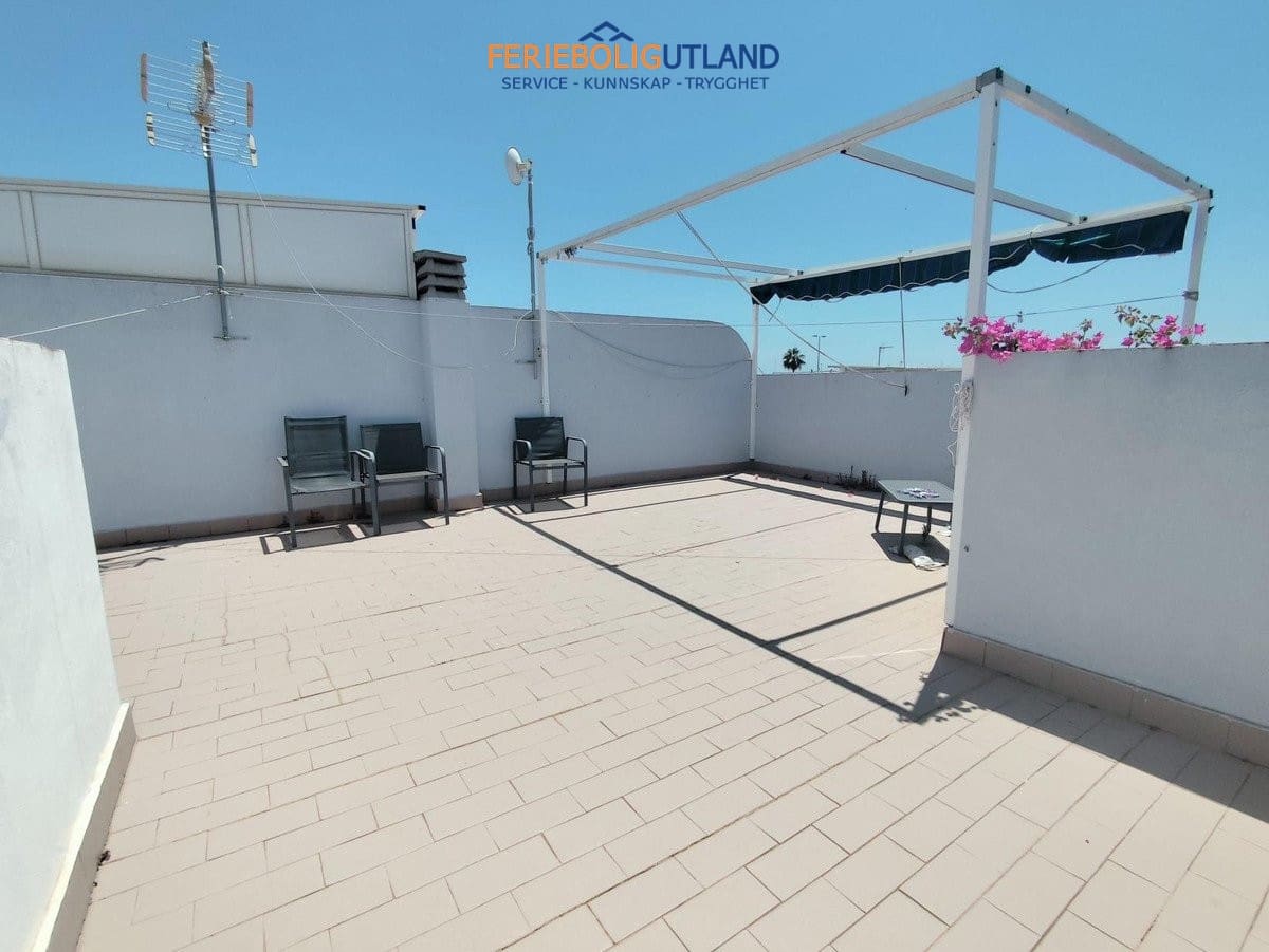 3 bedroom Townhouse for sale in La Zenia with pool garage - € 294,000 (Ref: 10012264)